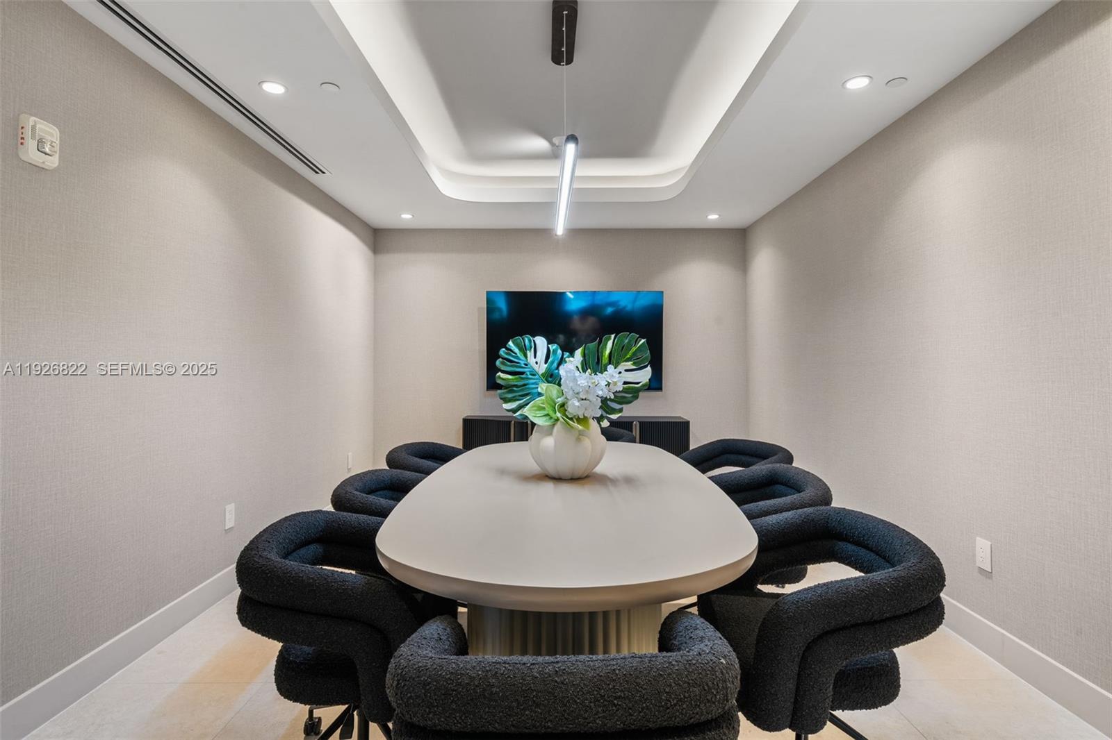 ARIA RESERVE SOUTH - Residential Lease