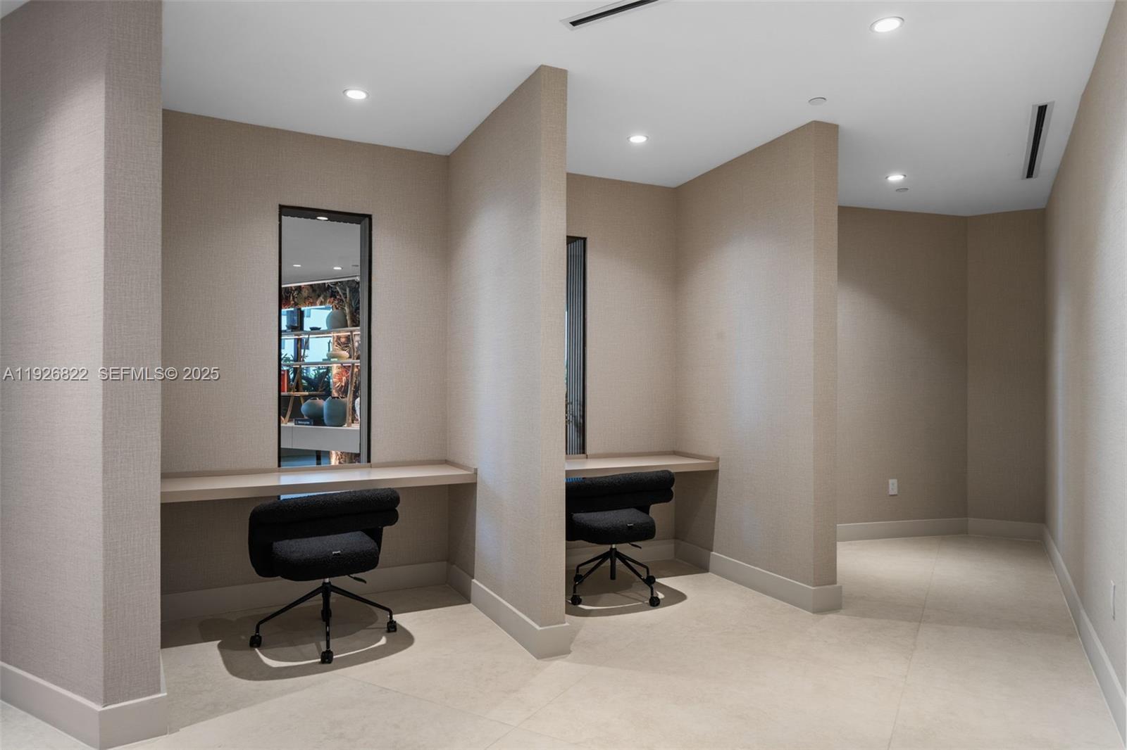 ARIA RESERVE SOUTH - Residential Lease