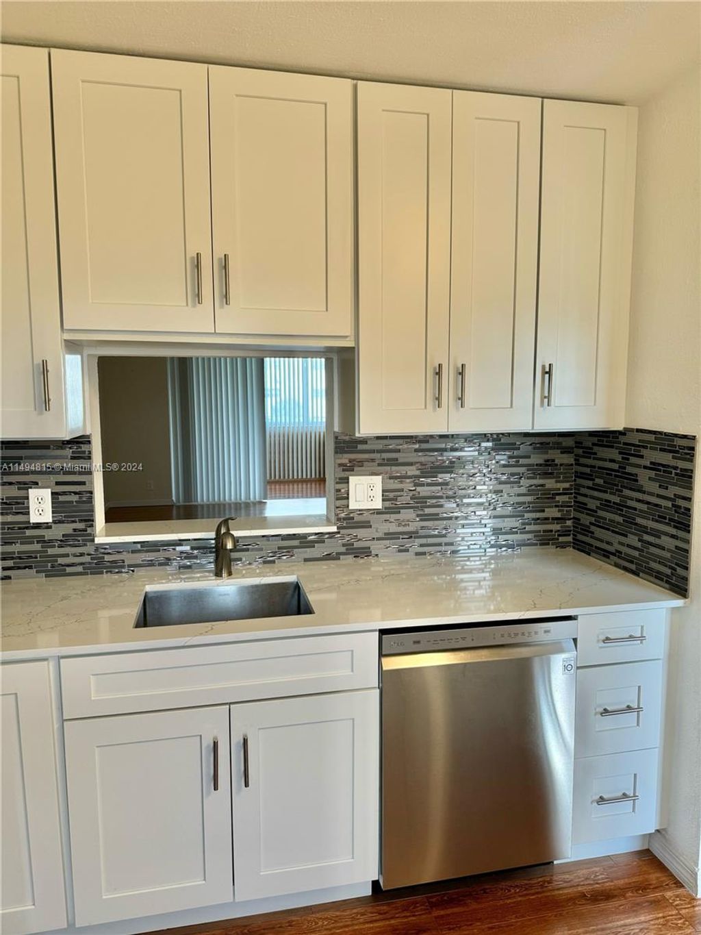 Photo of 901 NE 14th Ave #306, Hallandale Beach, FL 33009 (MLS # A11494815)