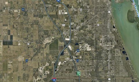 5315 NW Milner Dr Port St Lucie FL 34983