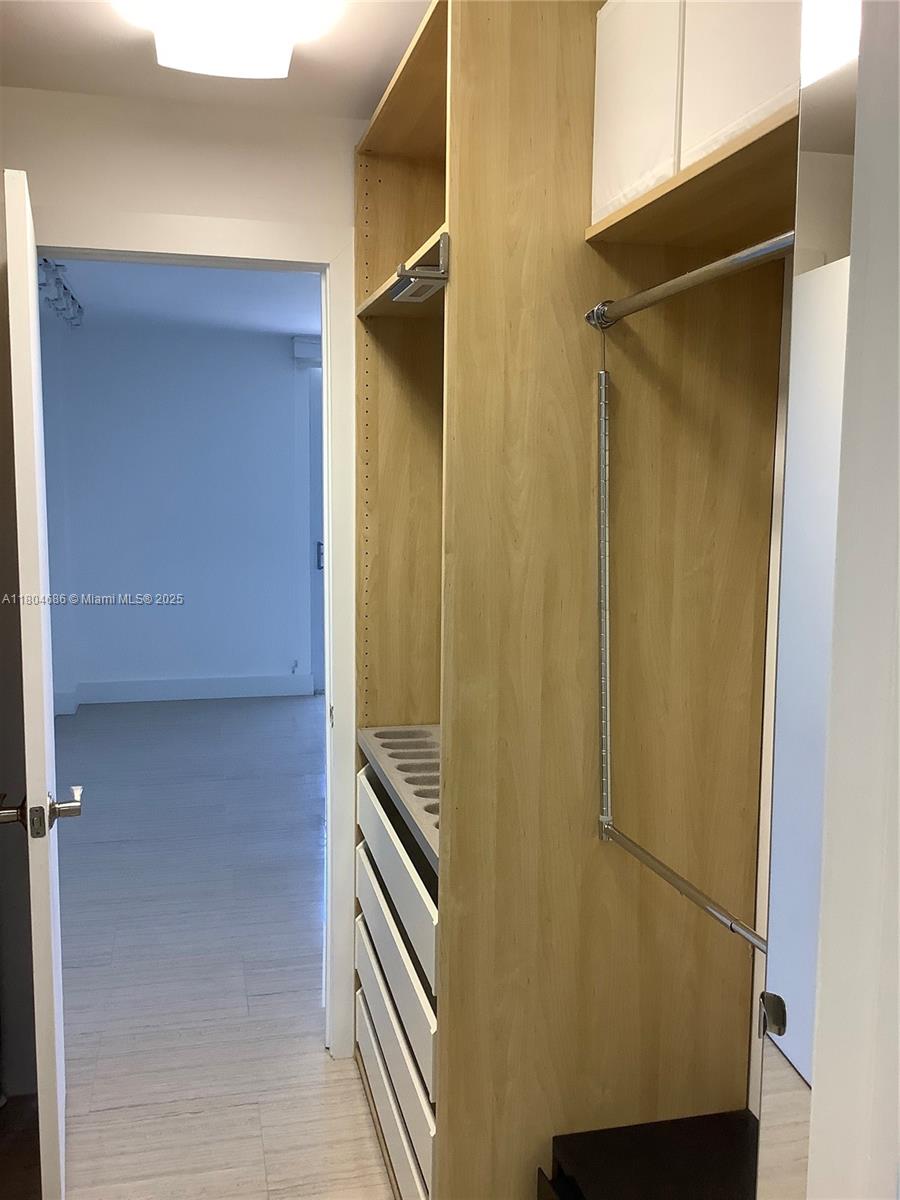 BRICKELL BISCAYNE CONDO - Residential