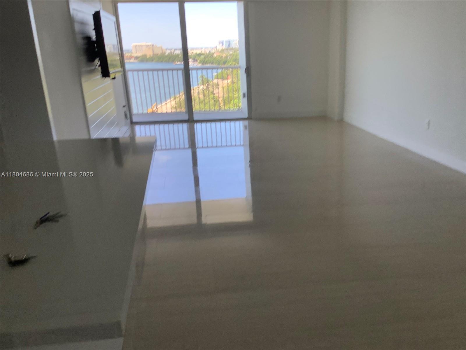BRICKELL BISCAYNE CONDO - Residential