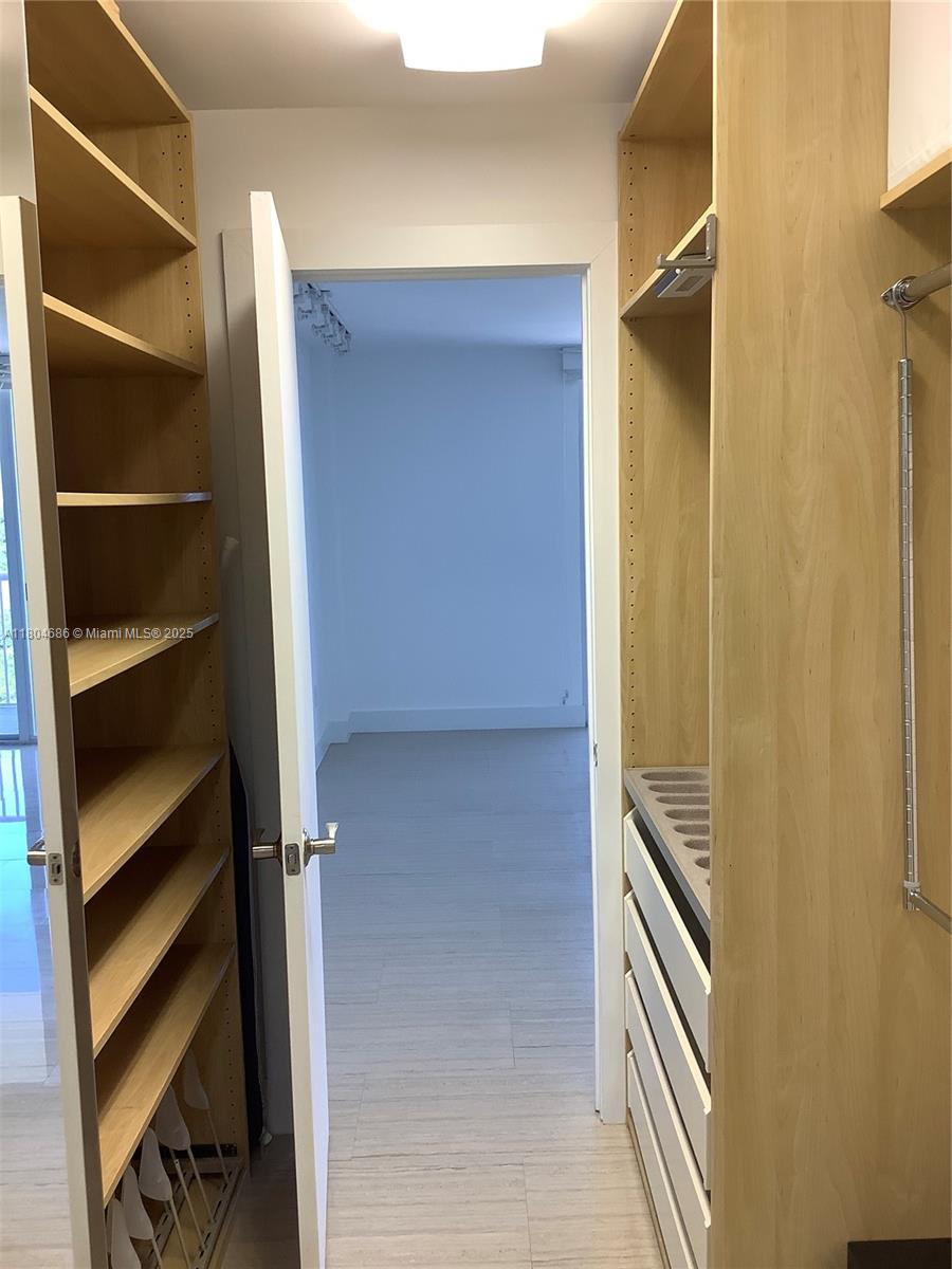 BRICKELL BISCAYNE CONDO - Residential