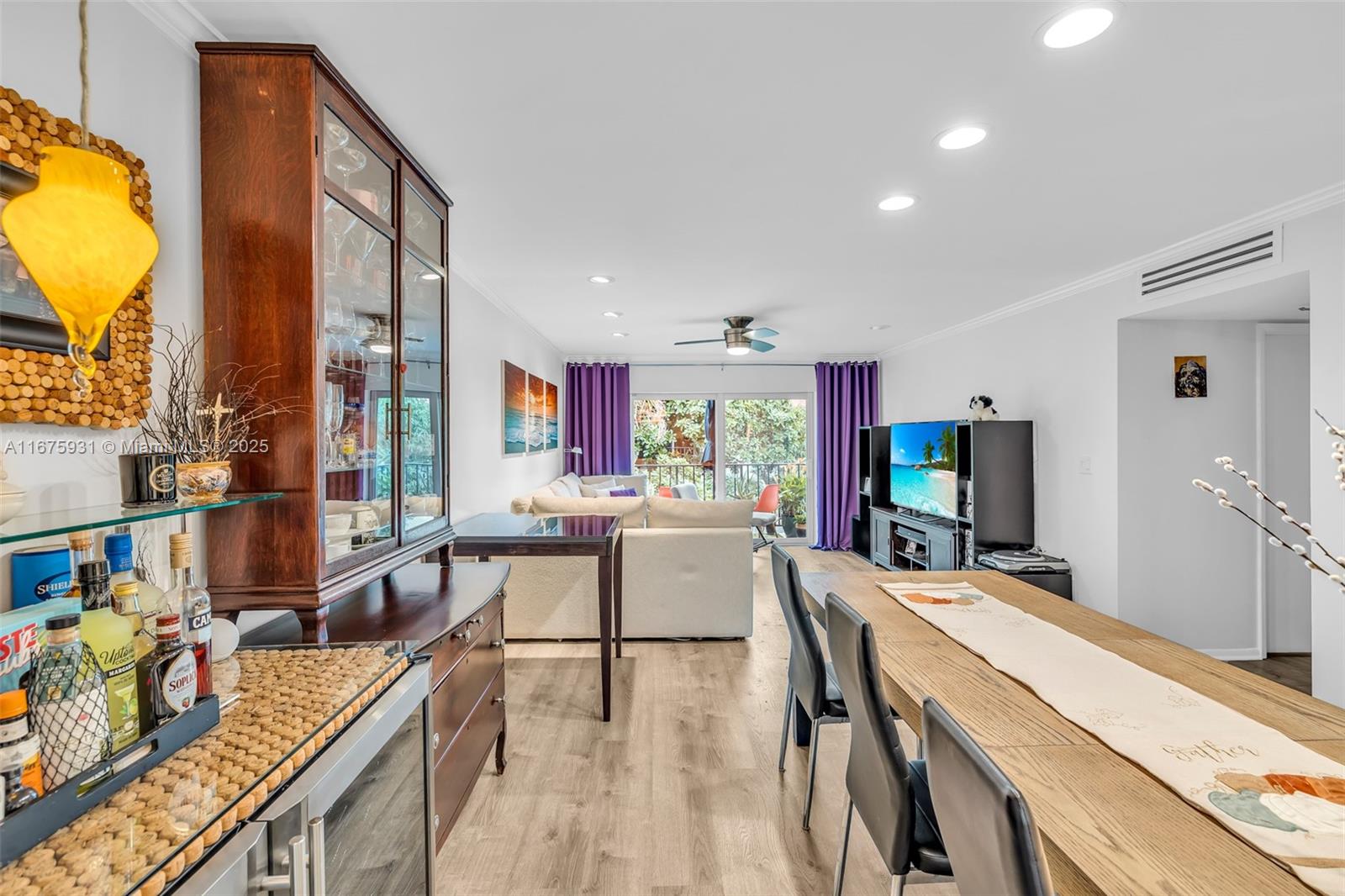 RACQUET CLUB - Residential