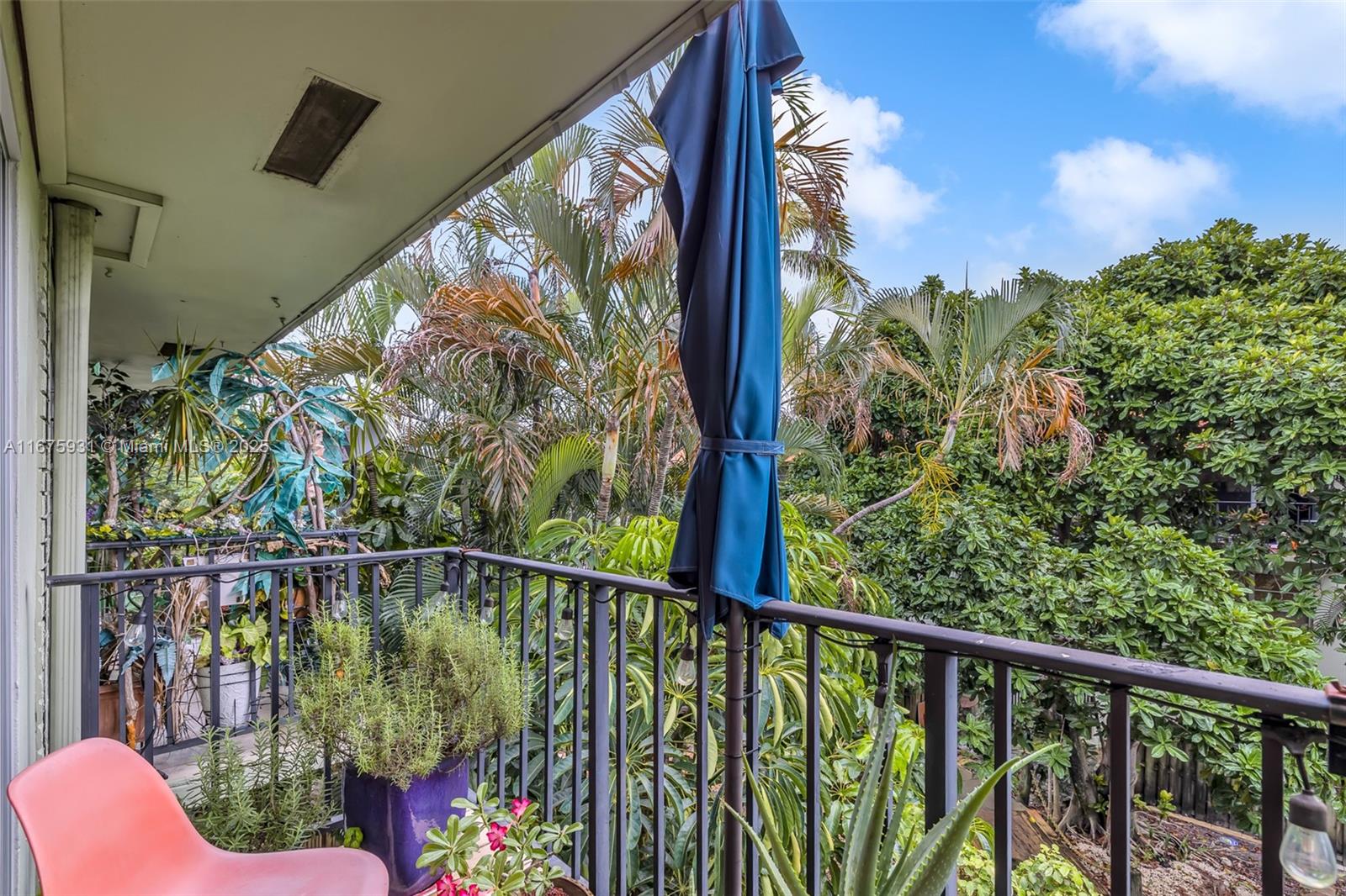 RACQUET CLUB - Residential
