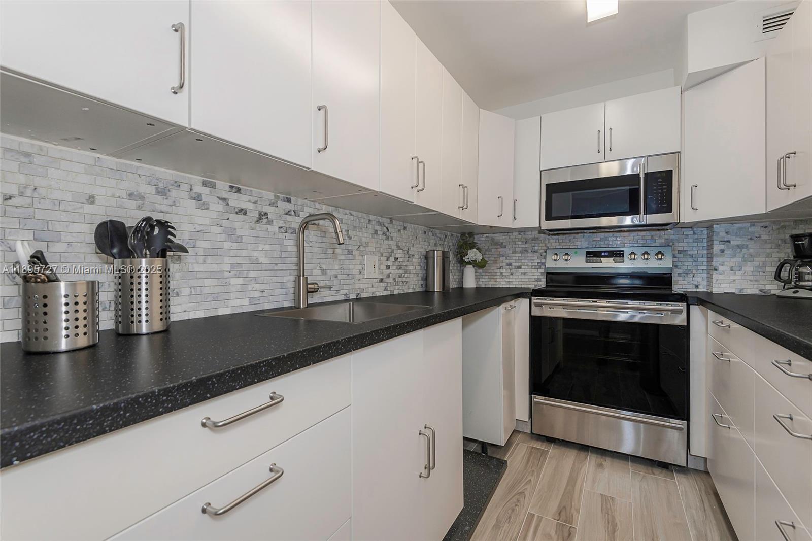 BELLE ISLE - Residential