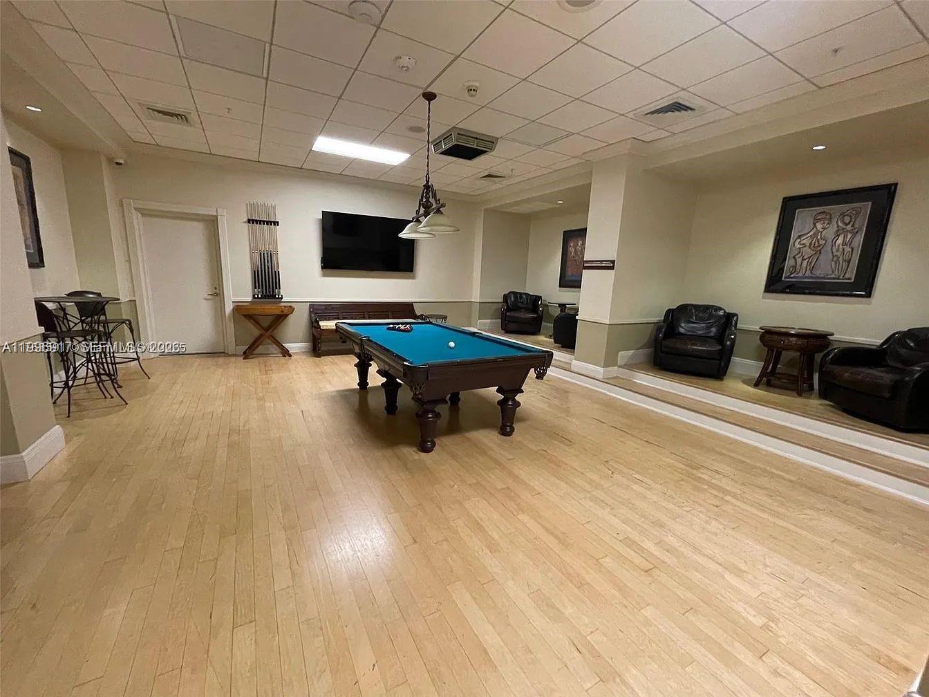 COURVOISIER COURTS CONDO - Residential