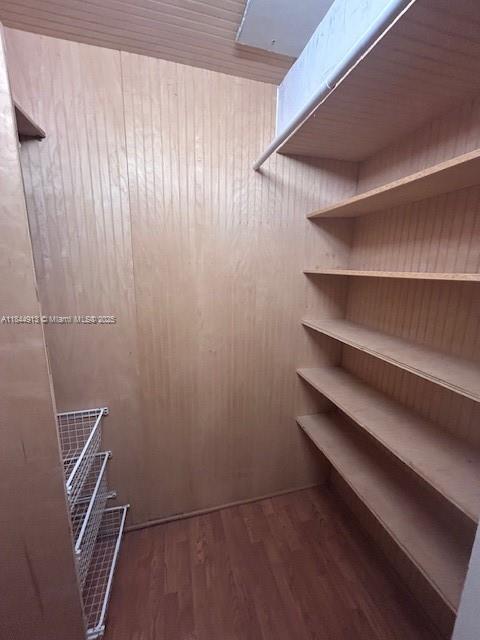 ETON COUNTRYSIDE II CONDO - Residential Lease