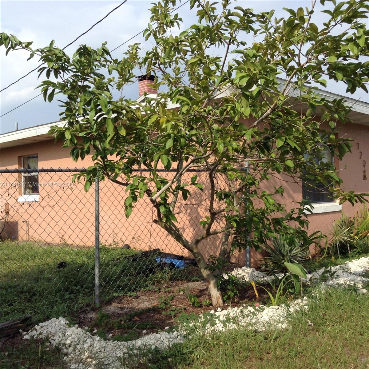 Lake Ridge Estate - Residential