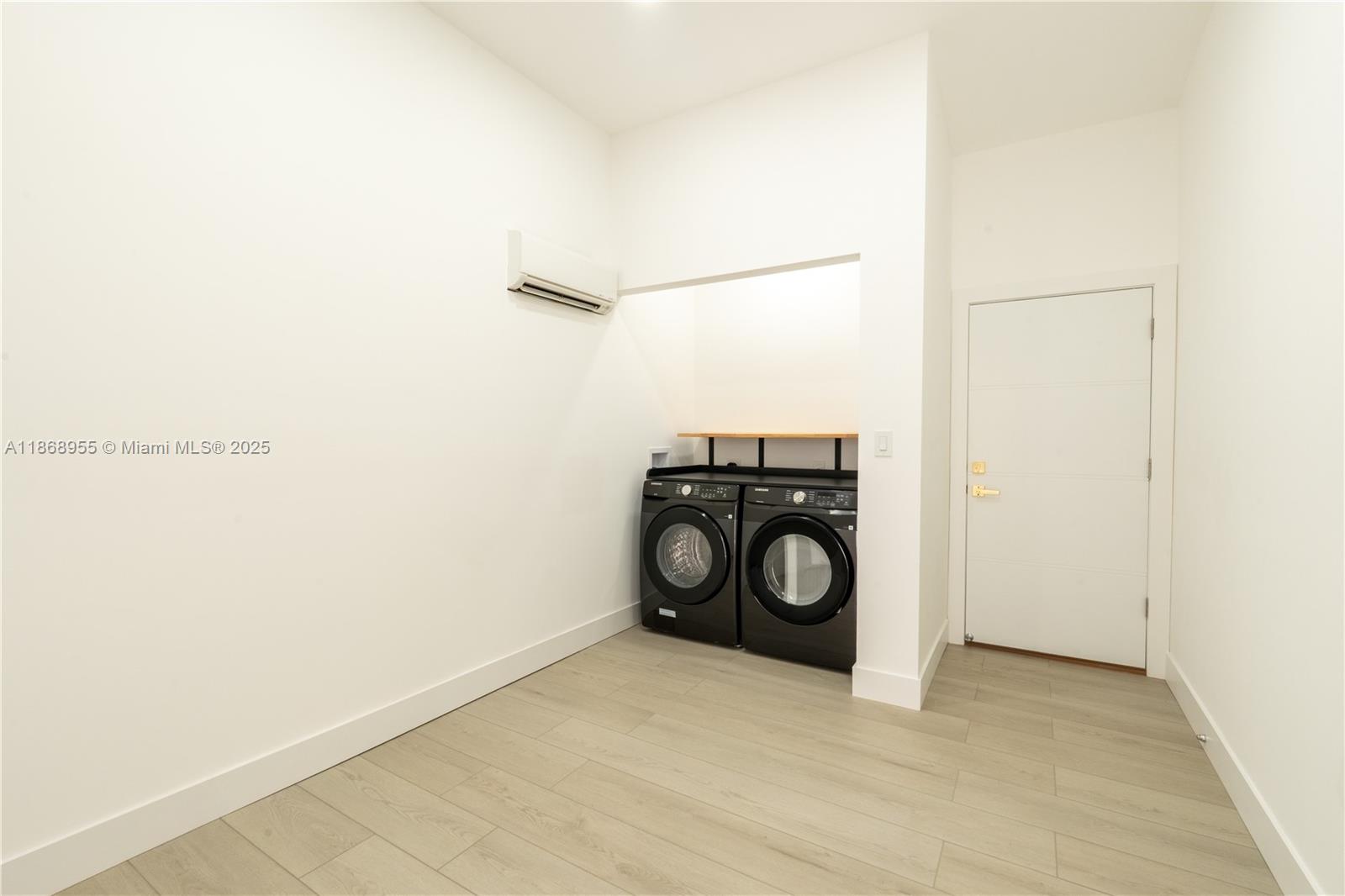 MIAMI SHORES SEC 5 - Residential