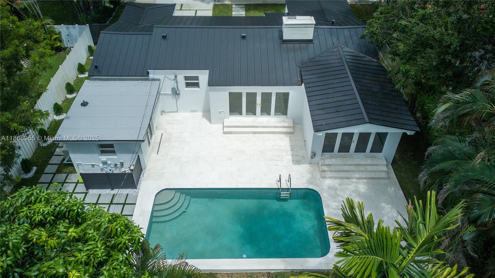 MIAMI SHORES SEC 5 - Residential