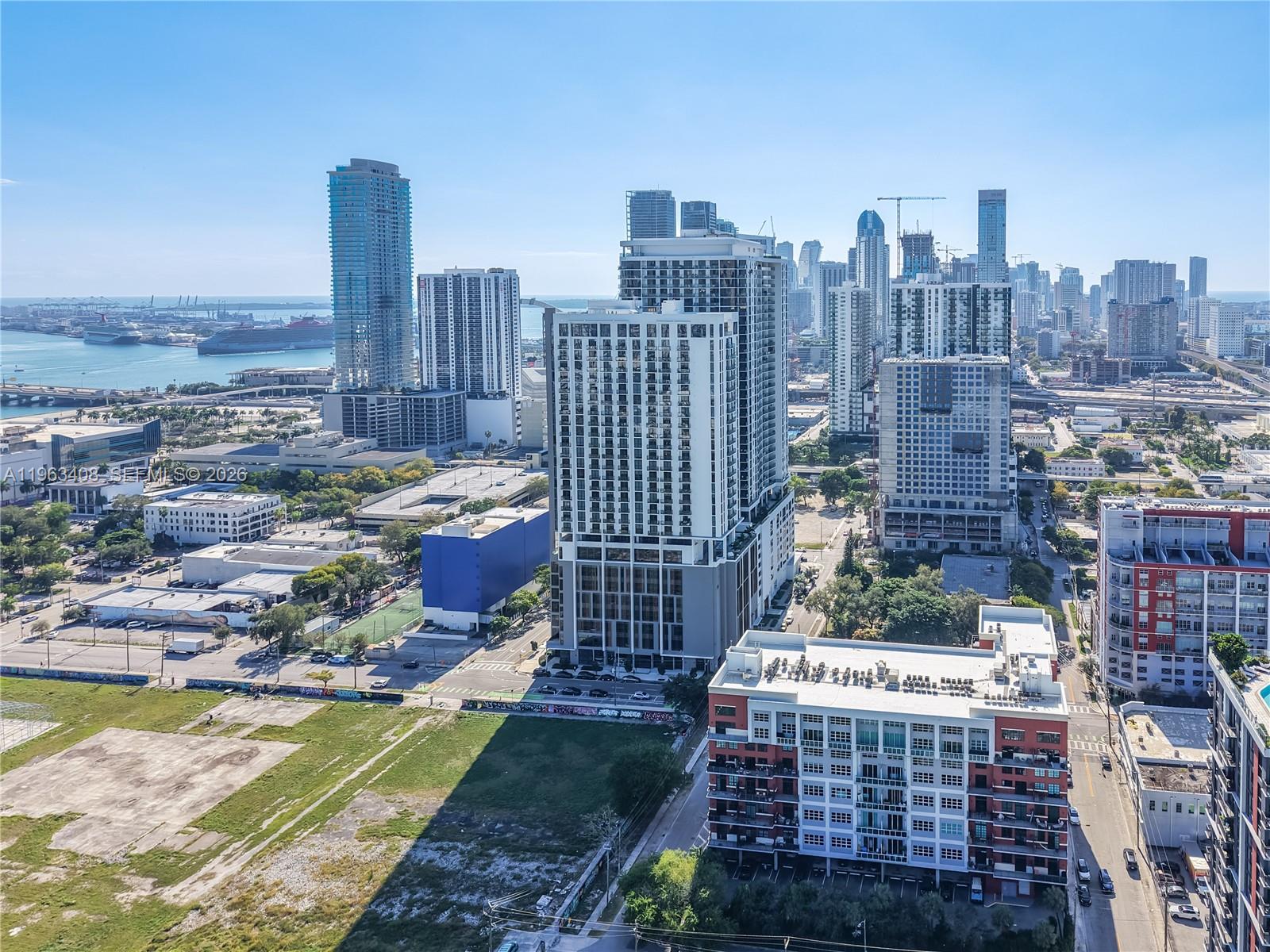 PARC LOFTS CONDO - Residential