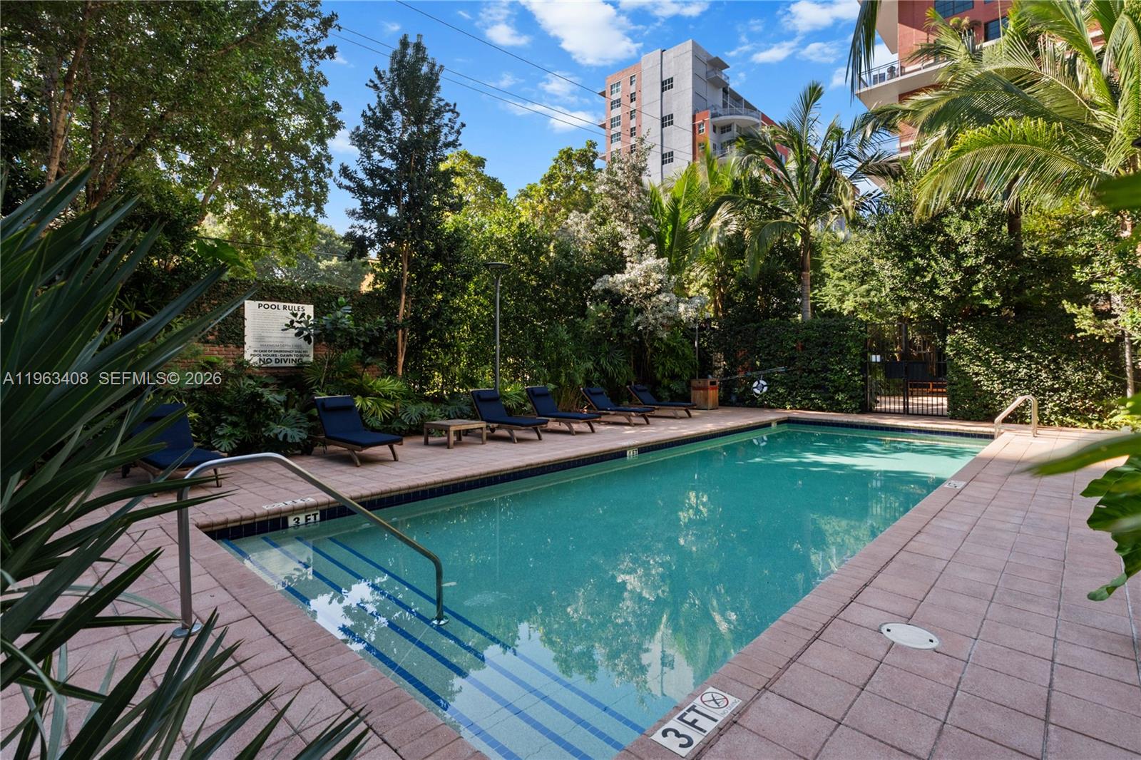 PARC LOFTS CONDO - Residential