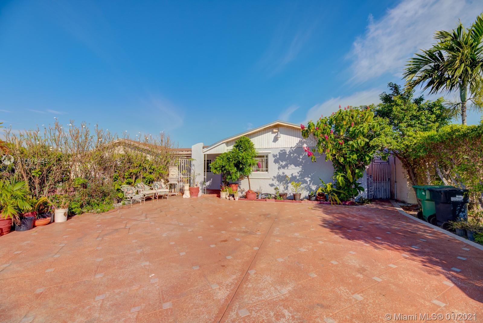 LES CHALETS - Residential