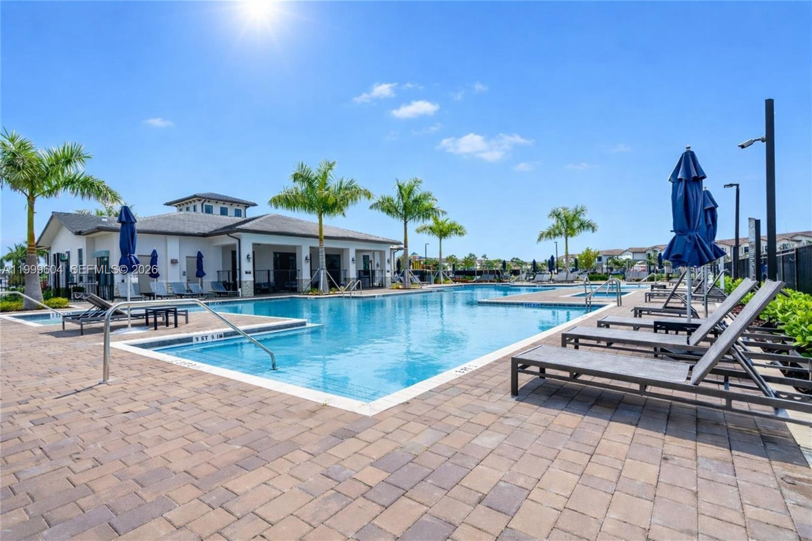 SIENA RESERVE SOUTH - Residential