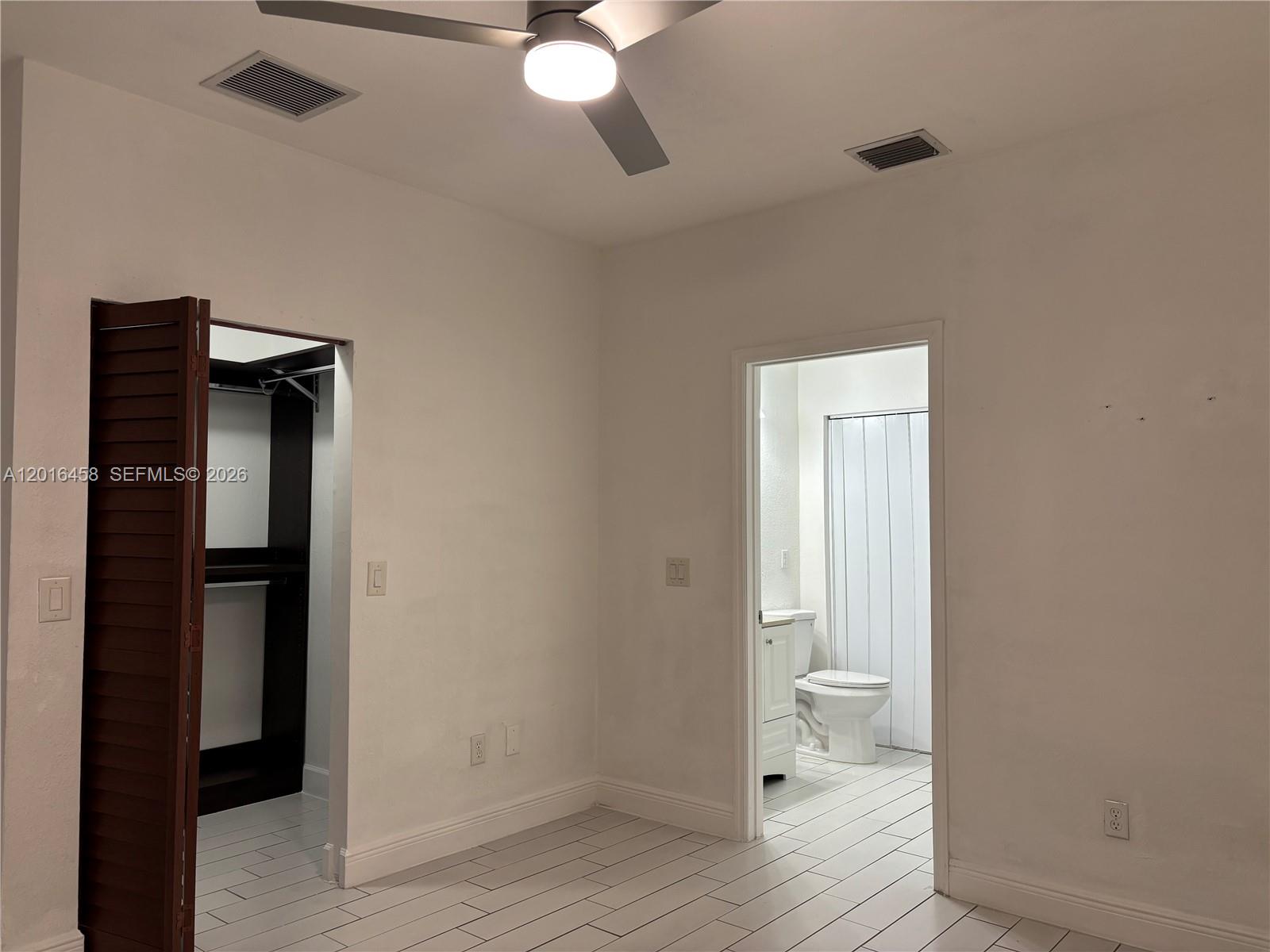 CINNAMON PLACE II - Residential Lease