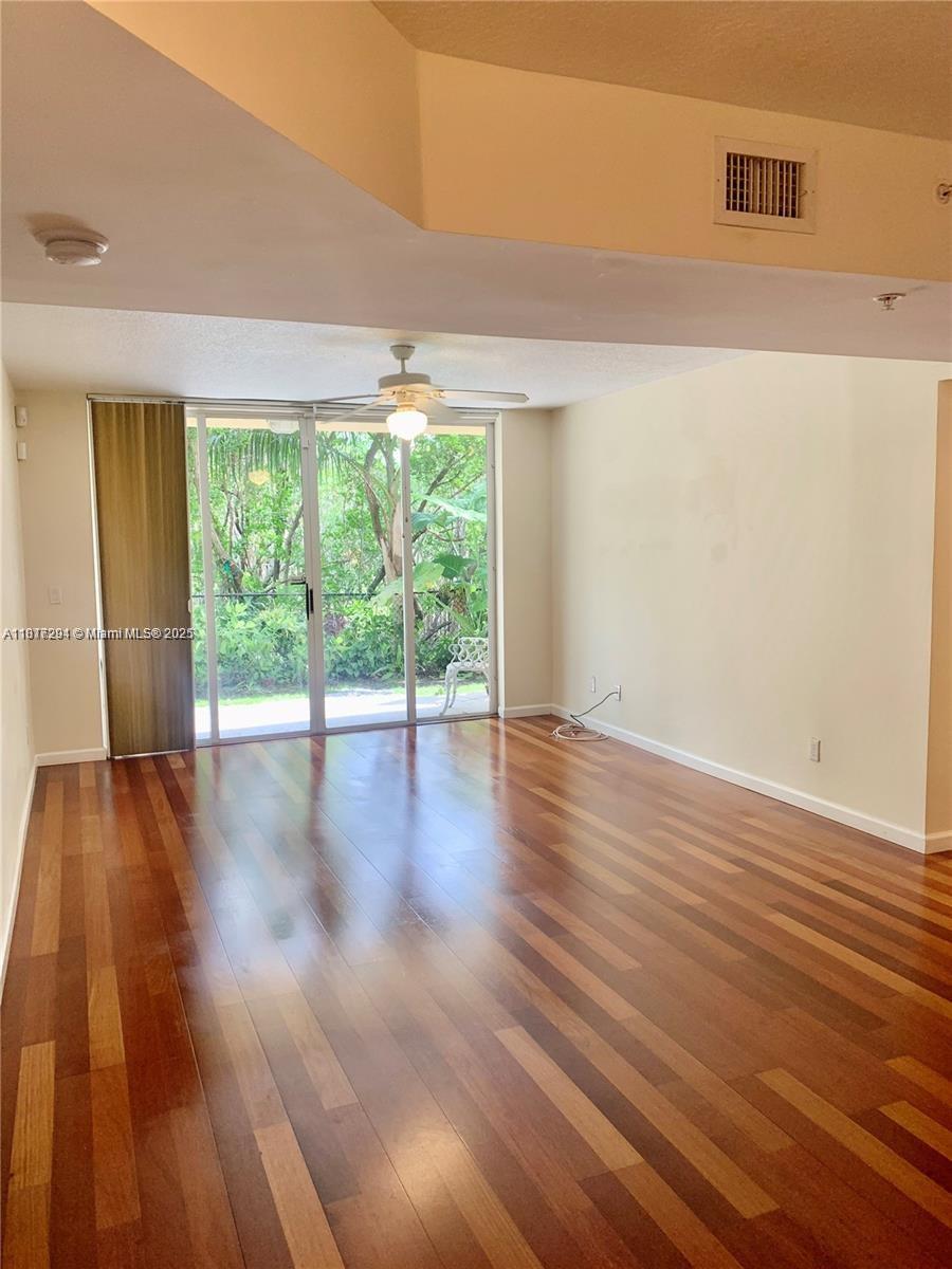 529 E Sheridan St 1021, Dania Beach, Miami-Dade County, Florida - 2 Bedrooms  
2 Bathrooms - 