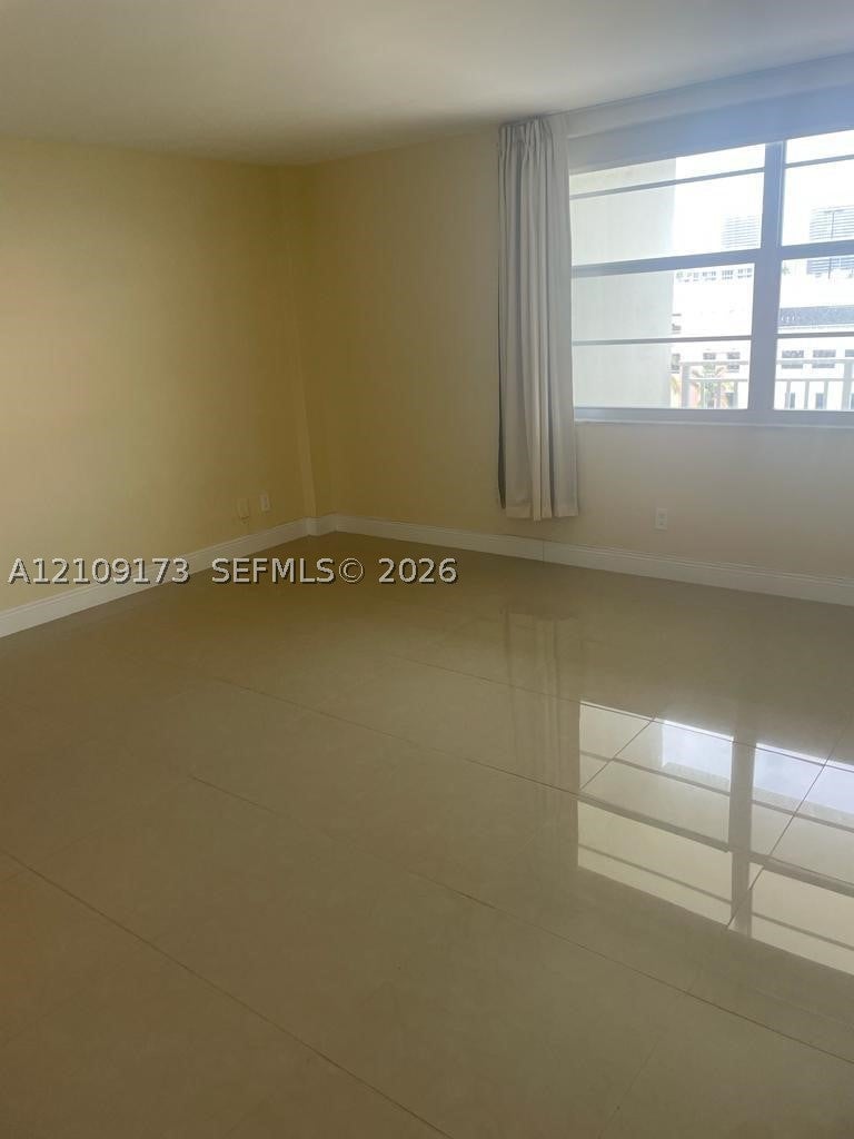 9500 W Bay Harbor Dr 6G