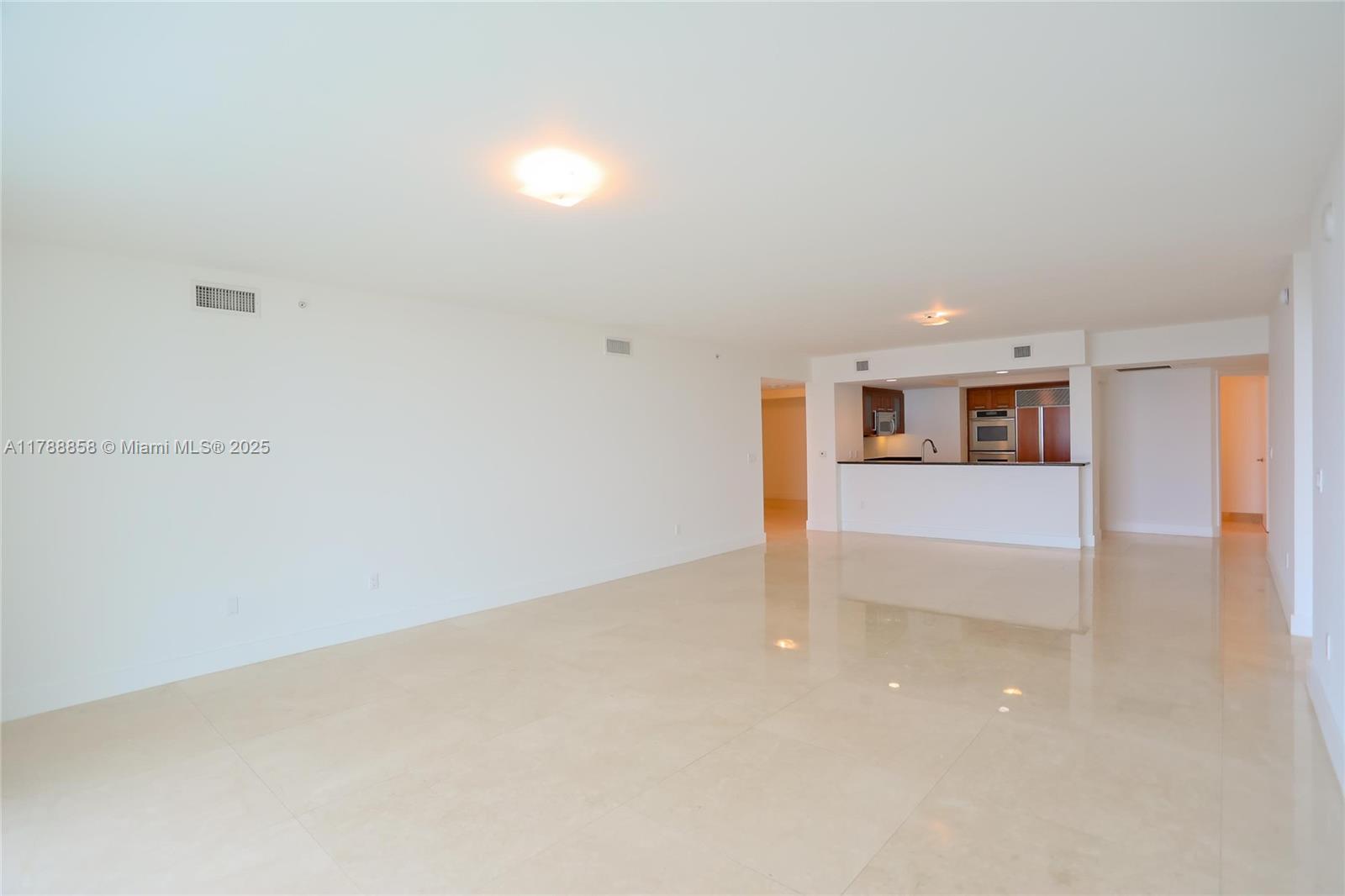3301 NE 183rd St 2305