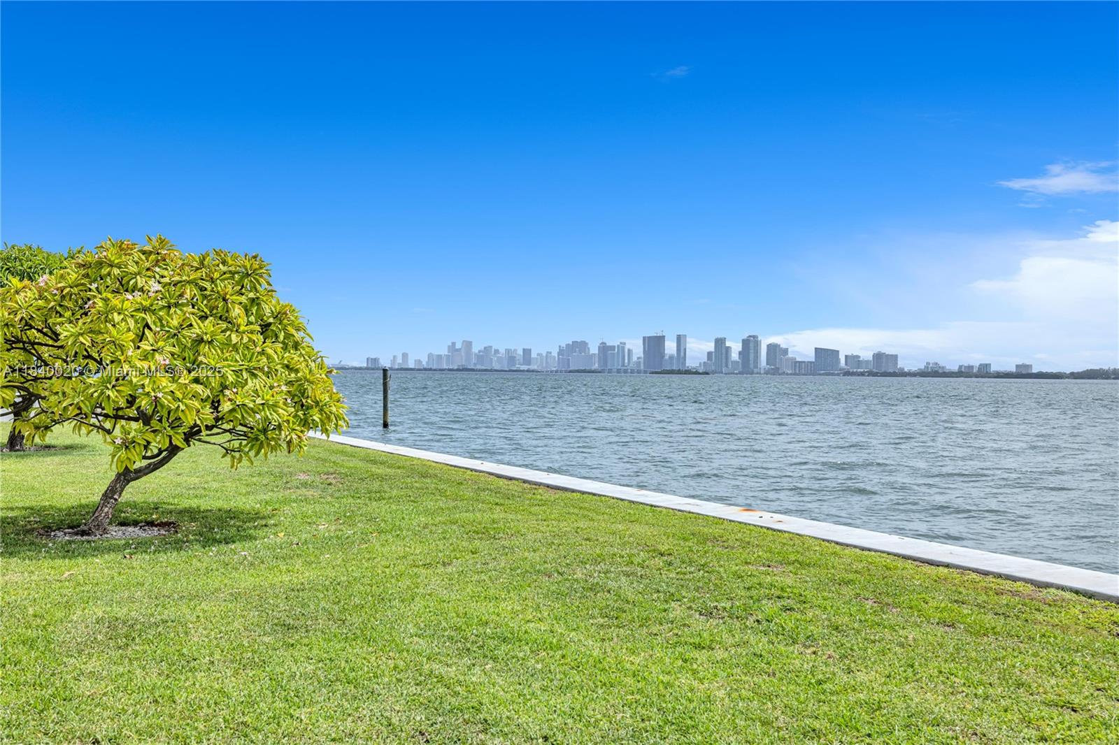 TREASURE ISLAND - Residential