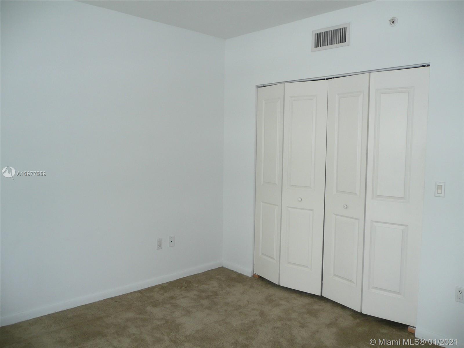 SOLARIS AT BRICKELL BAY C - Residential