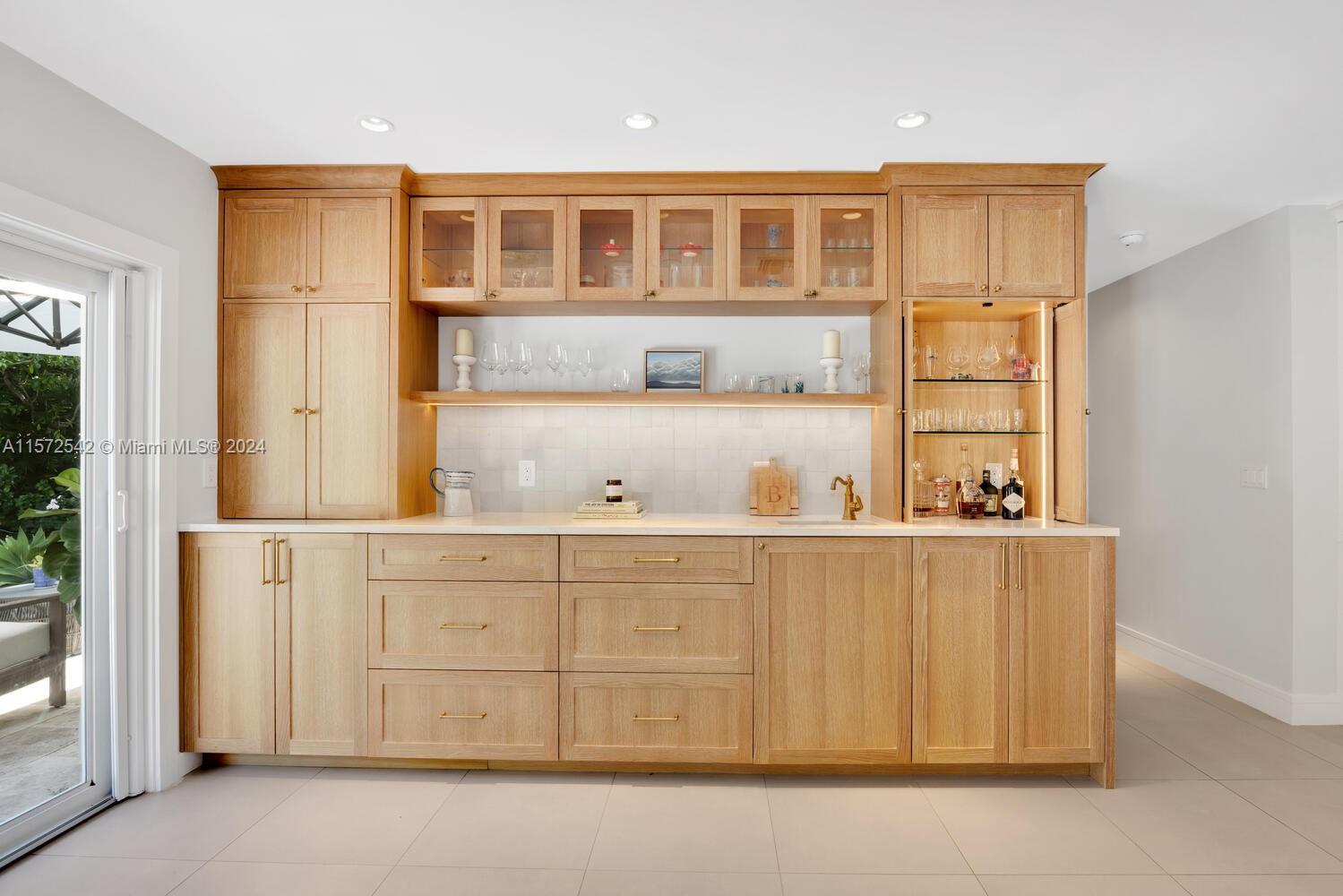 CORAL GABLES RIV SEC PART - Residential