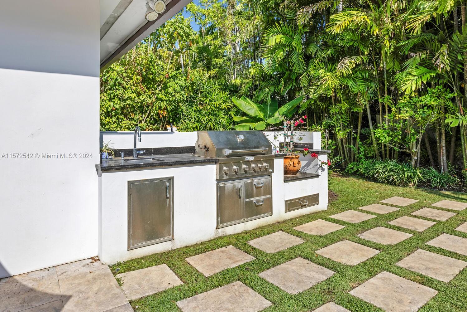 CORAL GABLES RIV SEC PART - Residential