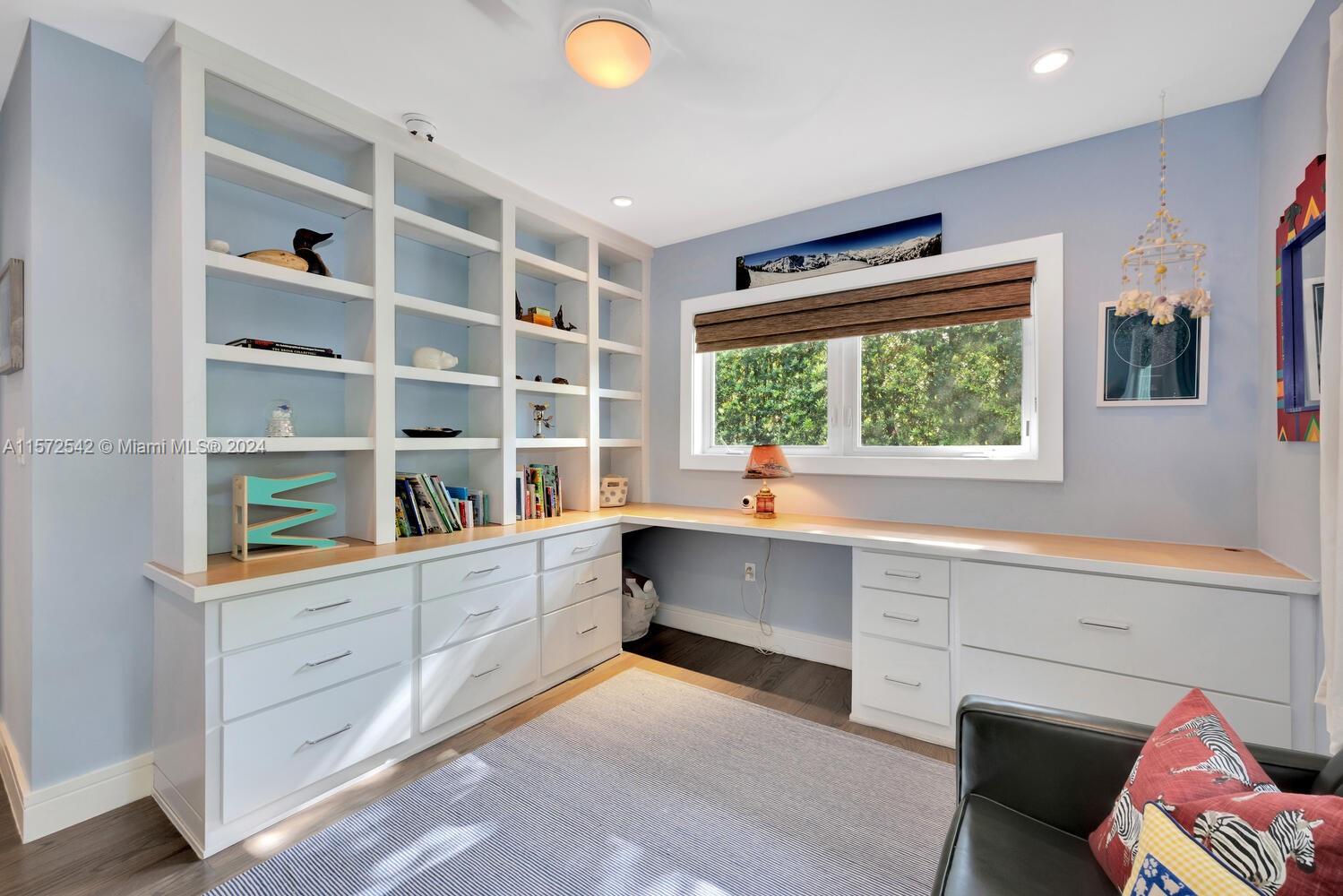 CORAL GABLES RIV SEC PART - Residential