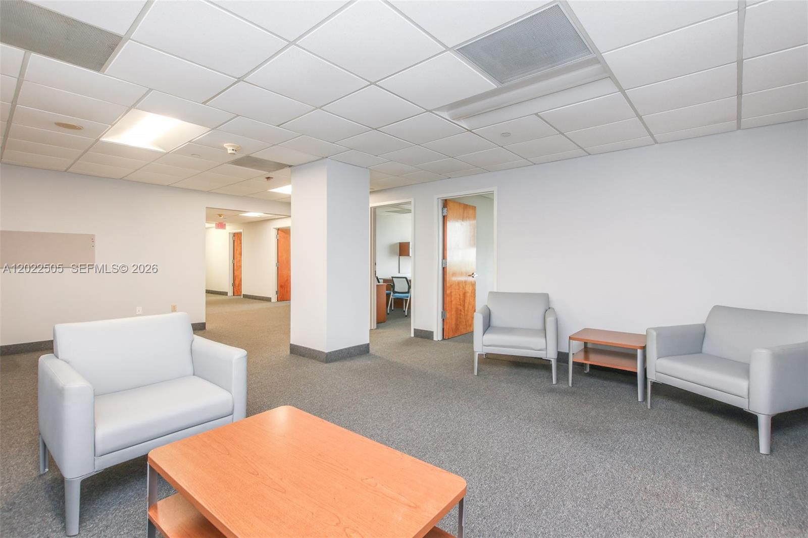 210 N University Dr 804