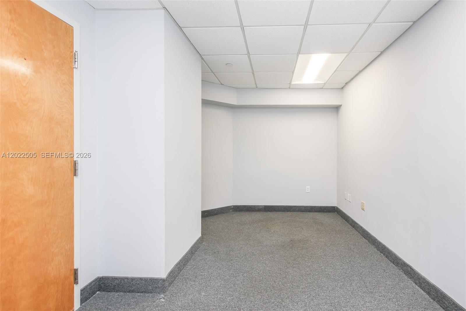 210 N University Dr 804