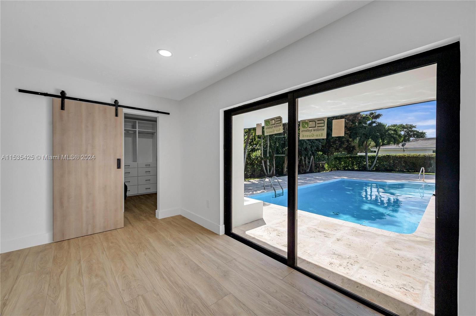 CRAIGDALE MANOR - Residential