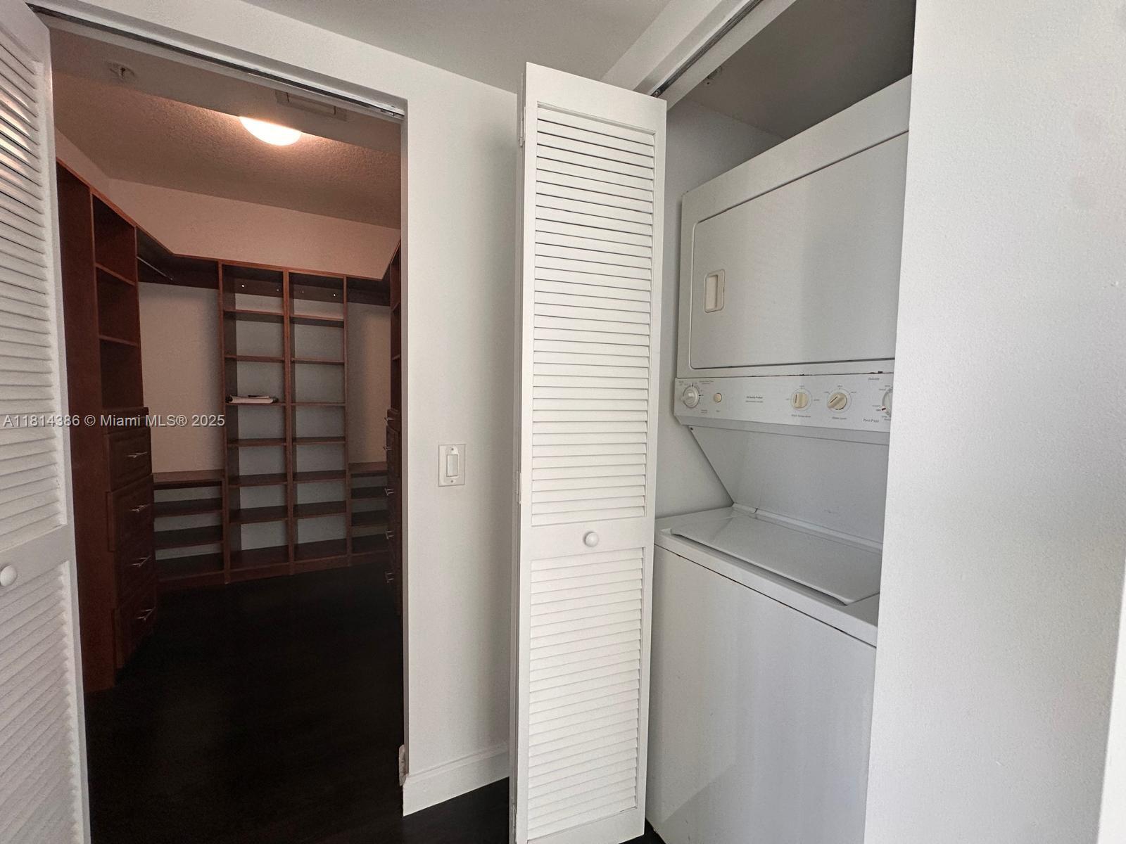 BRICKELL ON THE RIVER S T - Residential Lease
