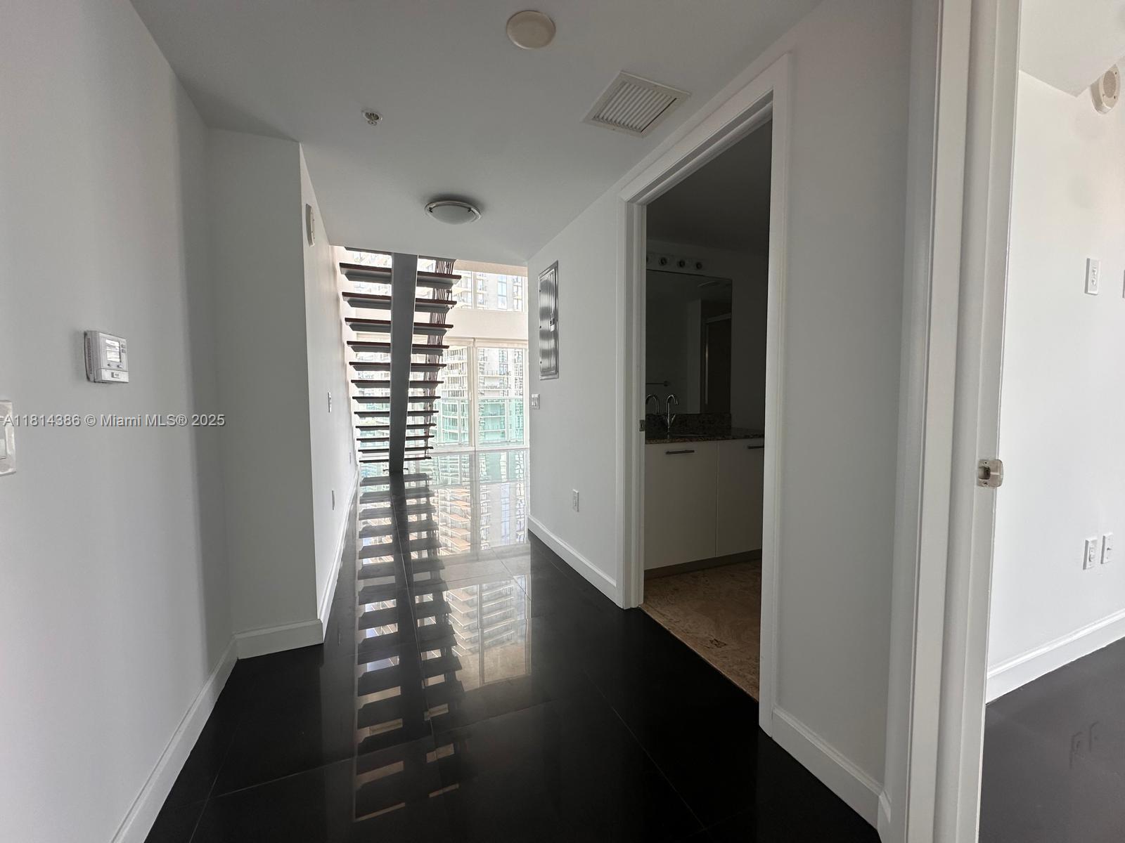 BRICKELL ON THE RIVER S T - Residential Lease