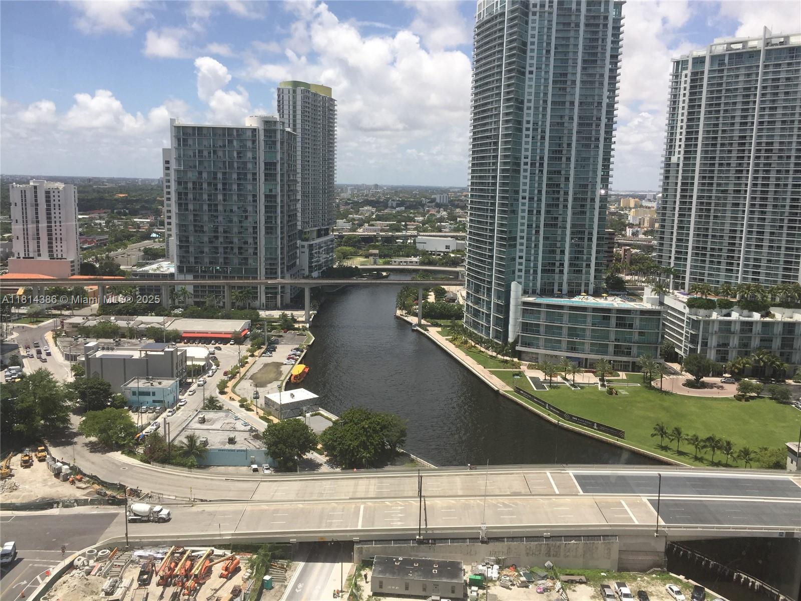 BRICKELL ON THE RIVER S T - Residential Lease