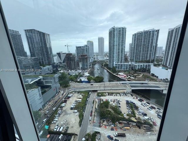BRICKELL ON THE RIVER S T - Residential Lease