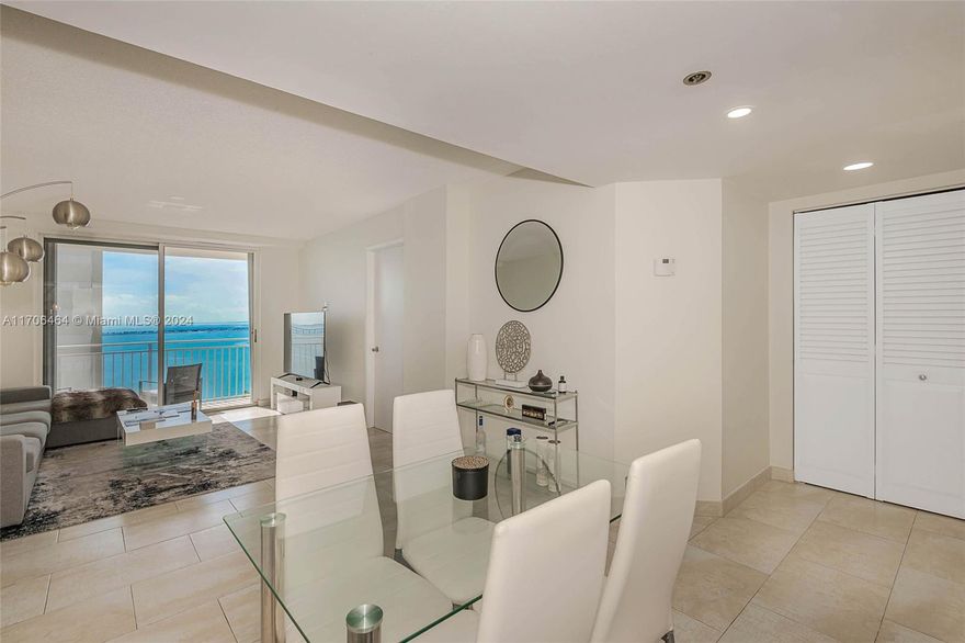 Comes with 2 parking spots and all special assessments fully paid!
This stunning 19th-floor 2-bedroom, 2-bath condo in Brickell Key offers breathtaking panoramic views of Biscayne Bay and the Atlantic Ocean. Spanning 985 sqft, this beautifully remodeled residence (2021) features tile flooring throughout, modern granite countertops, stainless steel appliances, and in-unit washer & dryer.
Upgrades include new bathrooms, floors, and water heater.
Residents enjoy resort-style amenities—a bay-view fitness center, heated pool, tennis & pickleball courts, BBQ area, clubroom, ping pong table, and Zen garden. Move-in ready and one of the best values on Brickell Key!