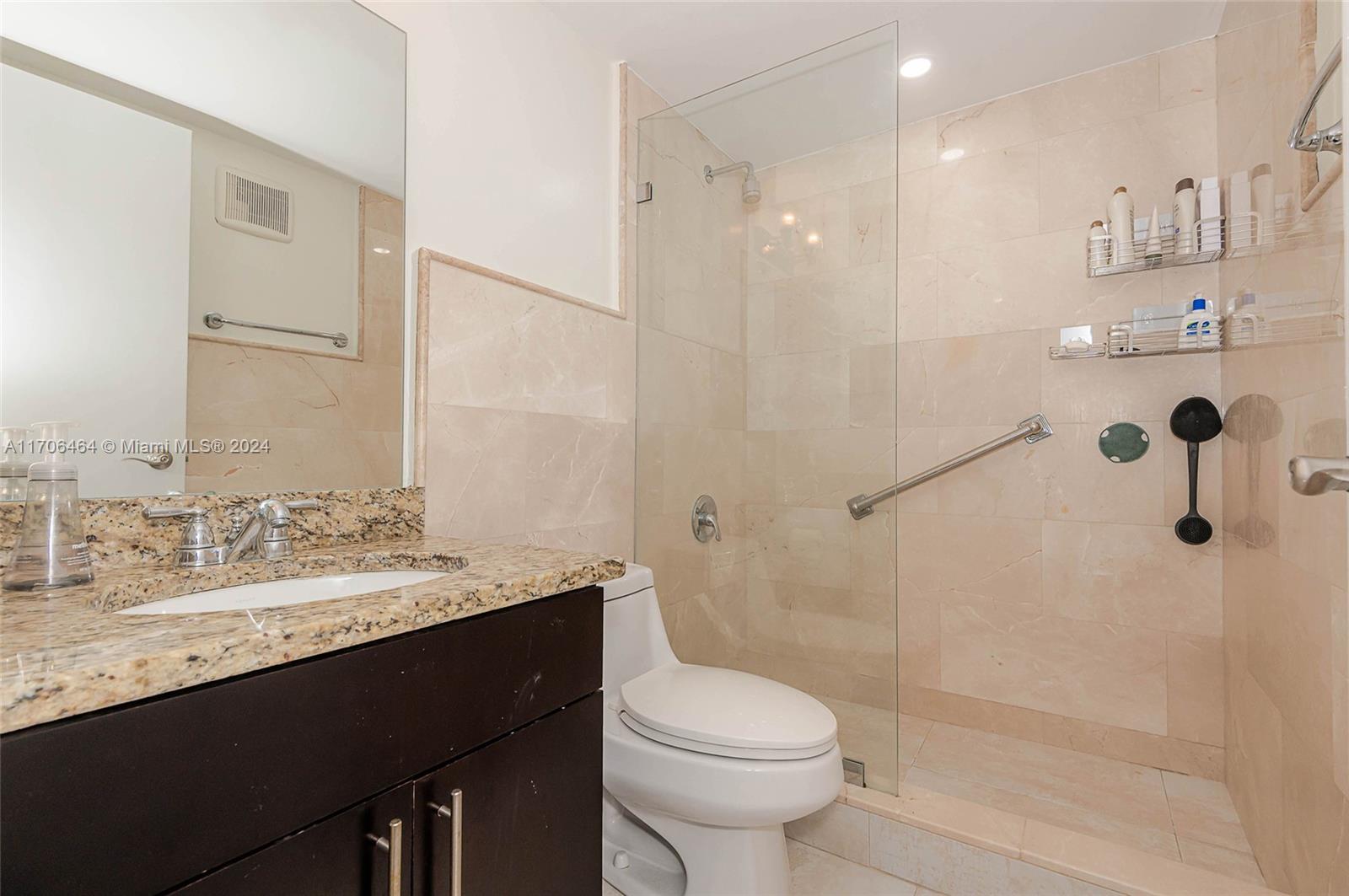 ISOLA CONDO - Residential