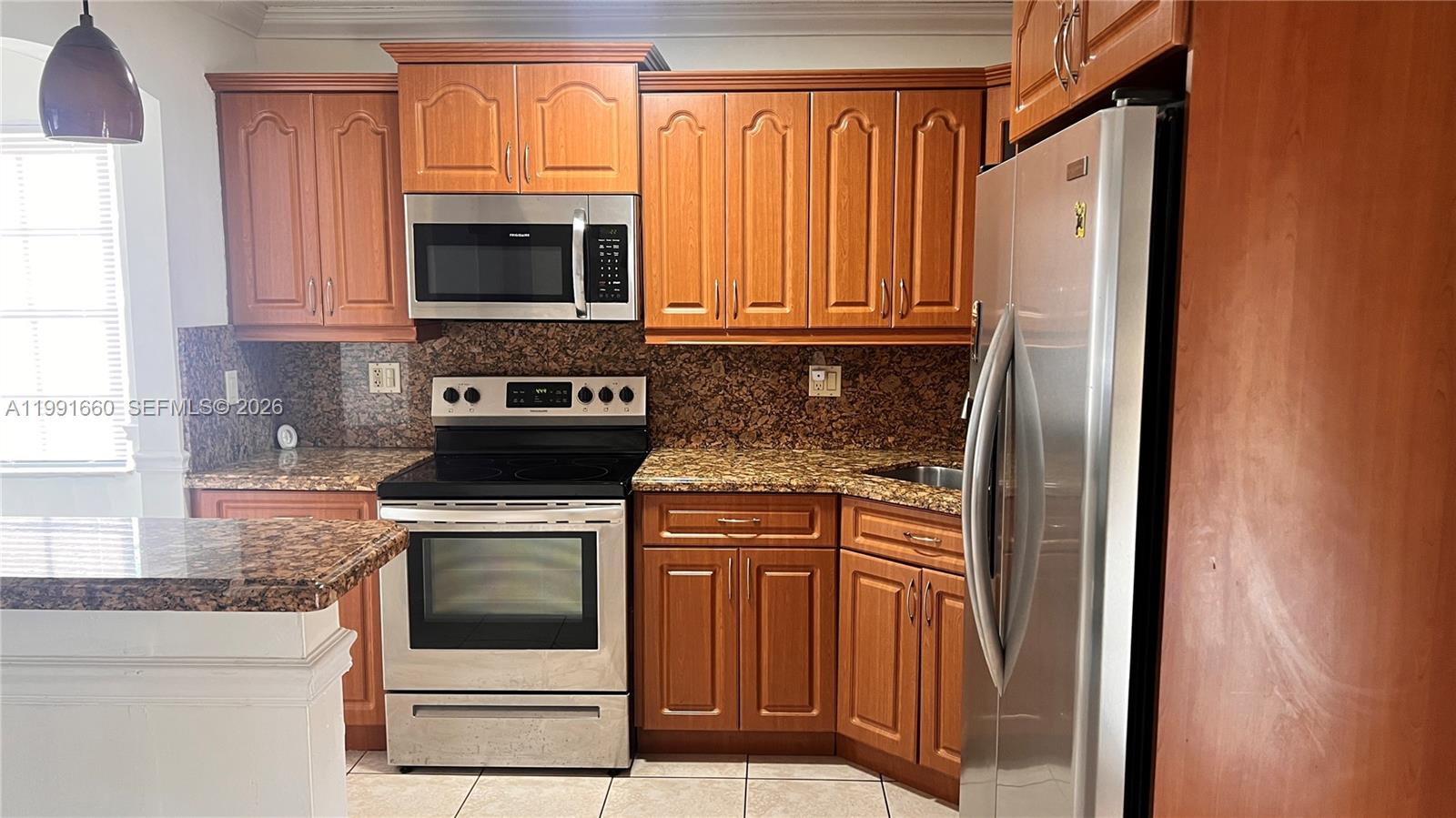 JAC-MO HOMES - Residential Lease