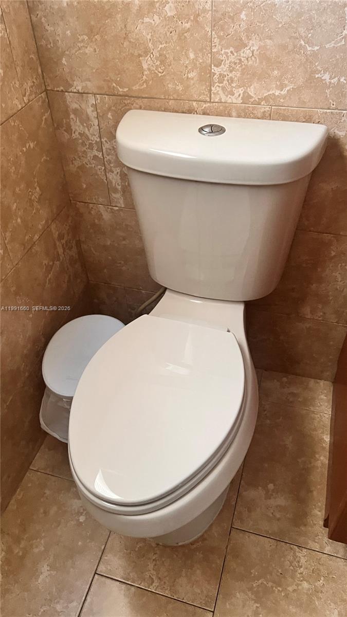 JAC-MO HOMES - Residential Lease
