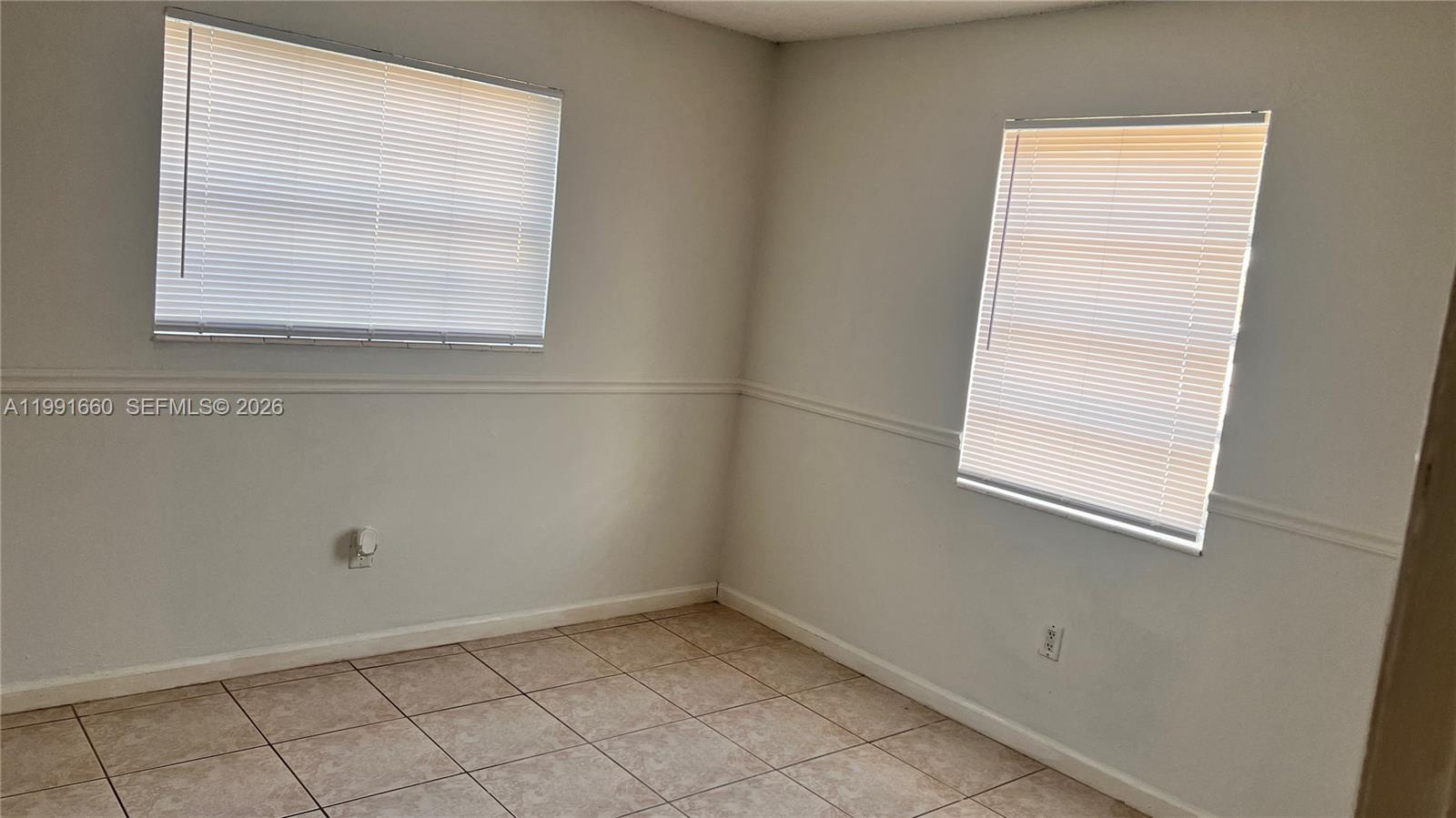 JAC-MO HOMES - Residential Lease