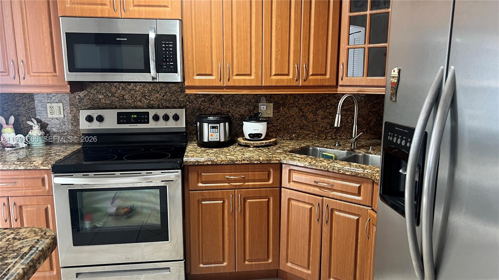 JAC-MO HOMES - Residential Lease