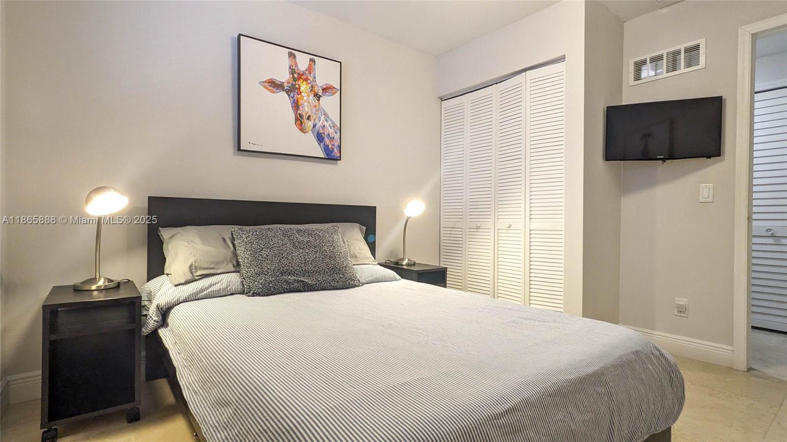 POMPANO SHORES SEC - Residential Lease