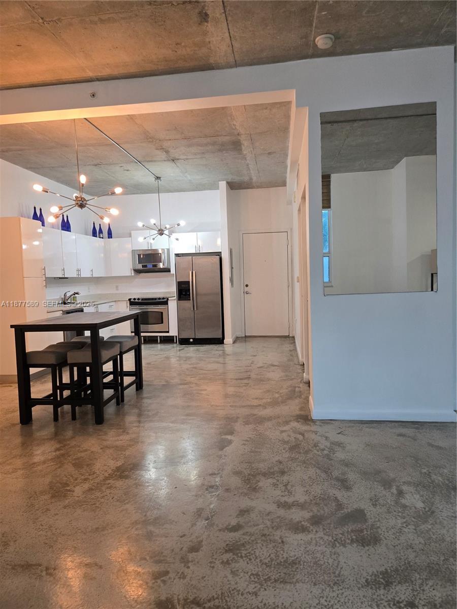 THE LOFT DOWNTOWN CONDO - Residential