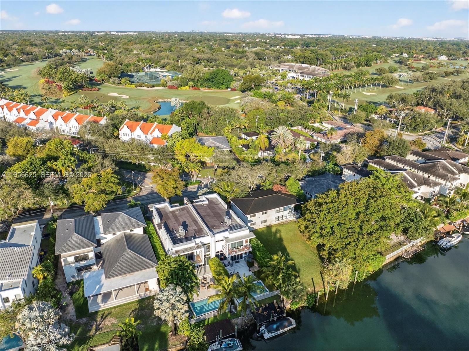 CORAL GABLES RIVIERA SEC - Residential