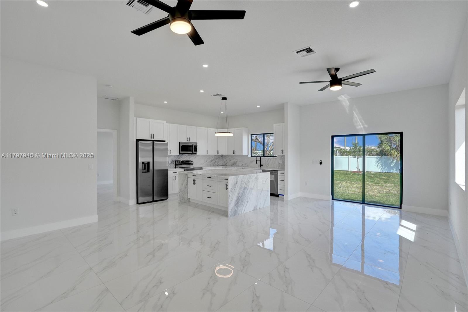2628 NW 18th Ter