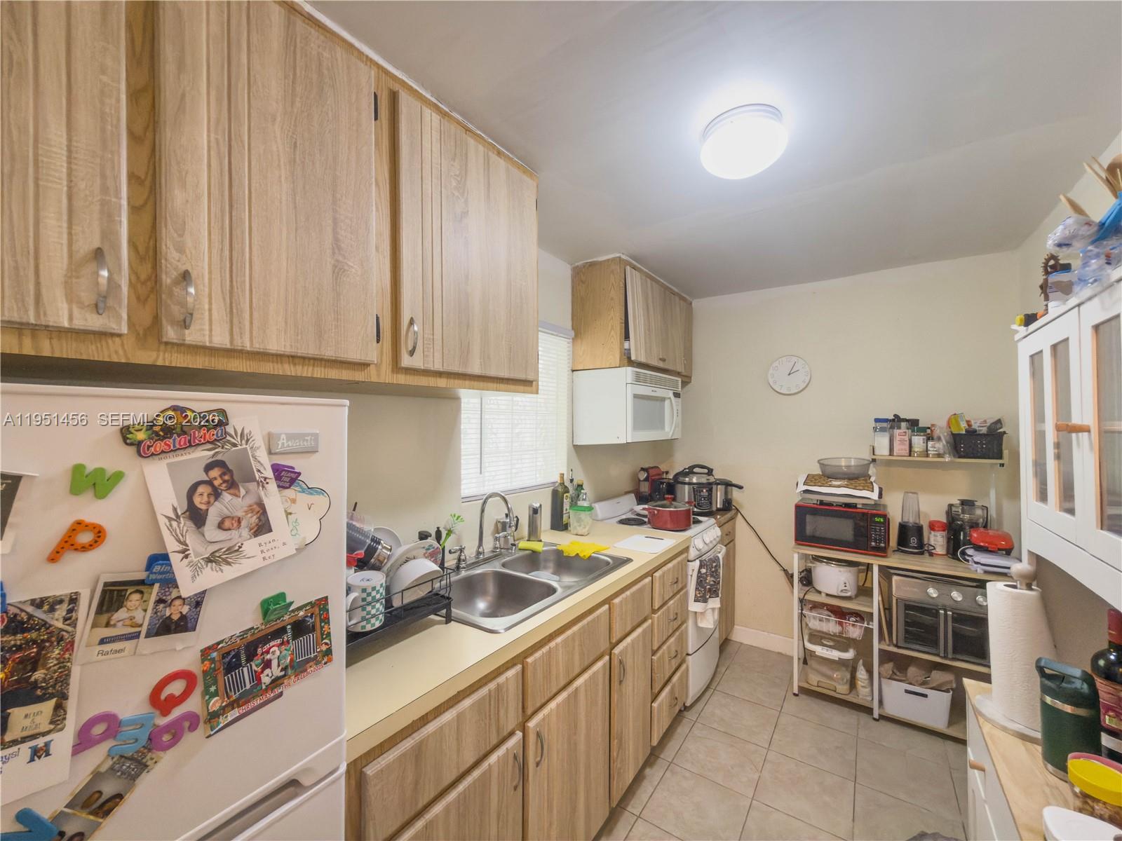 REV PL SEC 2 CC ESTATES - Residential