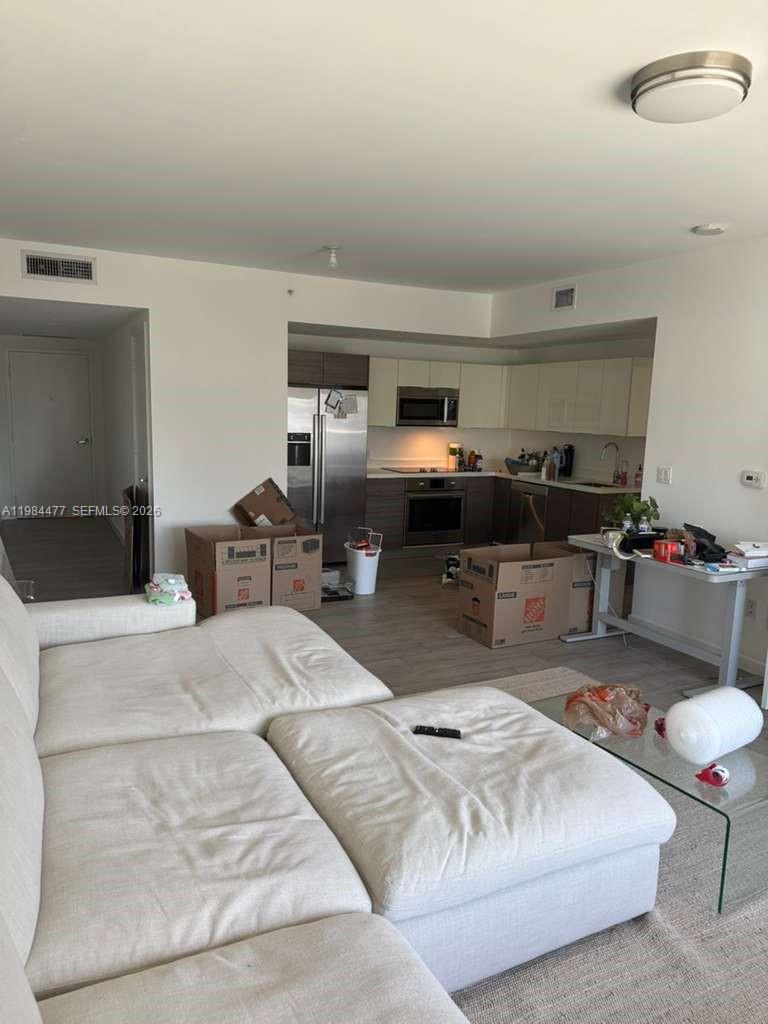 Brickell Ten - Residential Lease