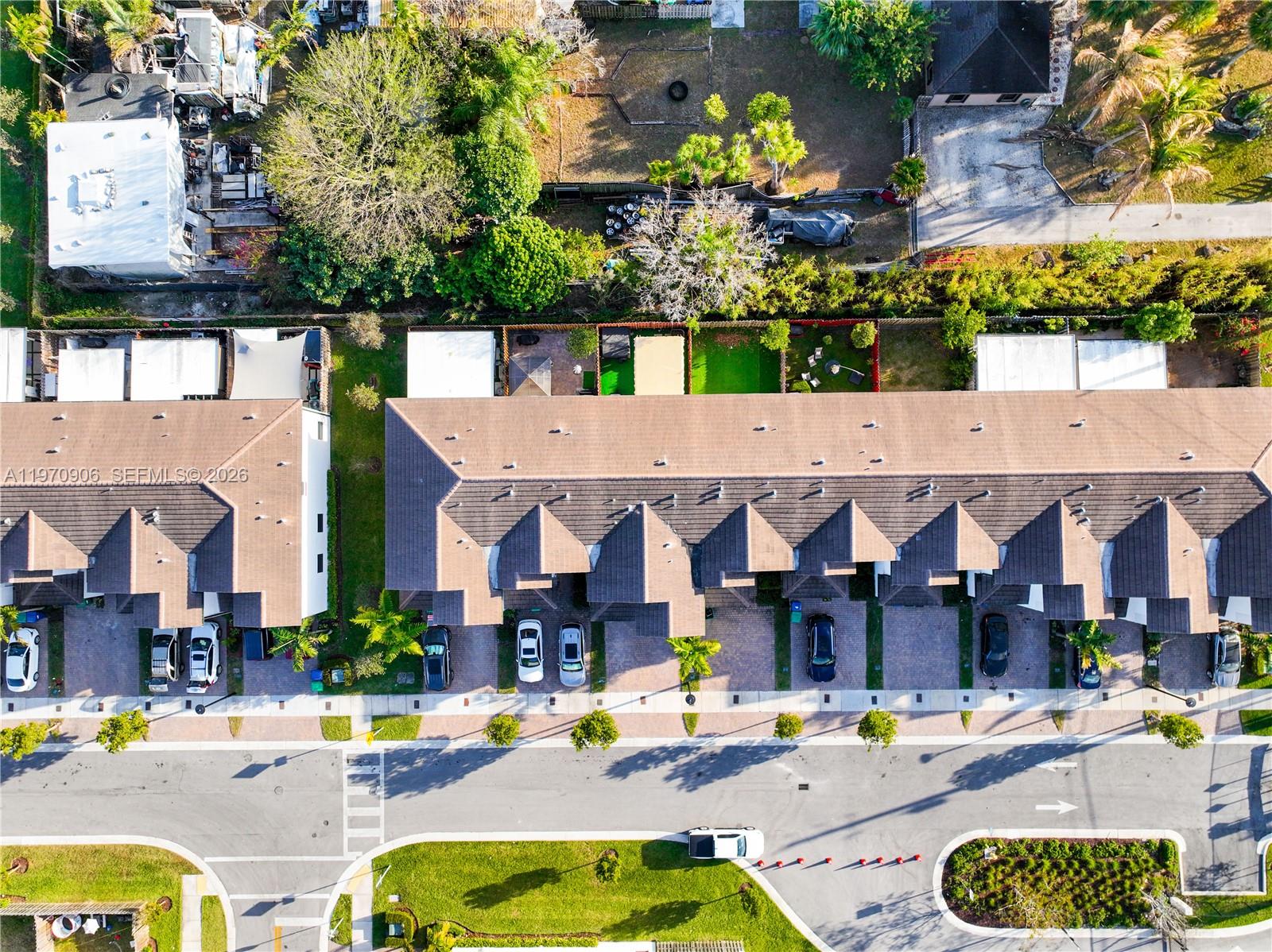 KENDALL ASSEMBLAGE SOUTH - Residential