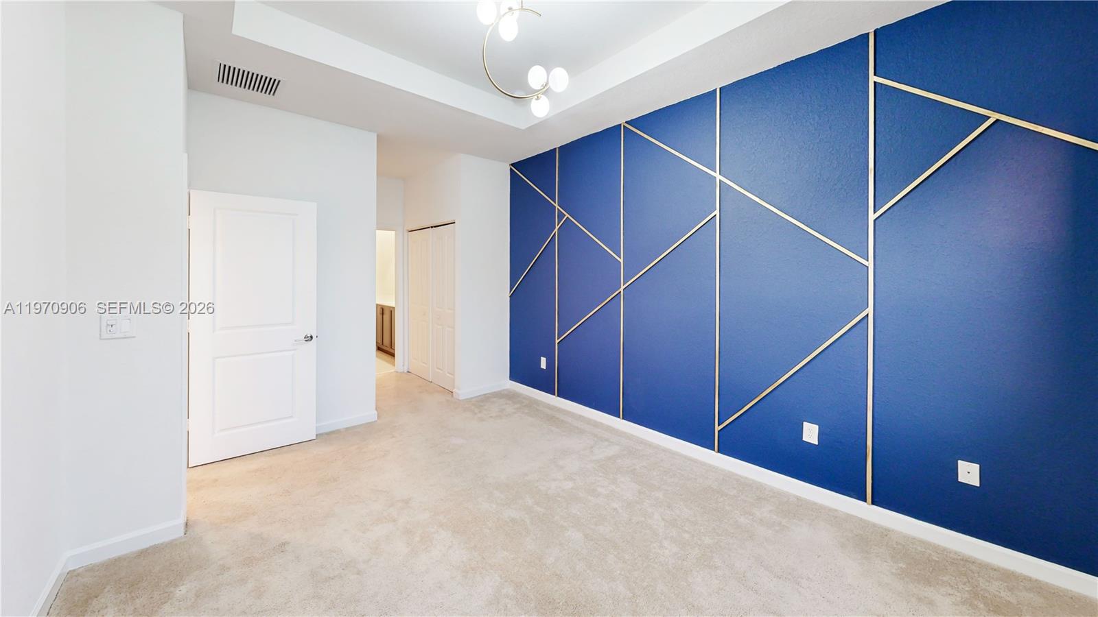 KENDALL ASSEMBLAGE SOUTH - Residential