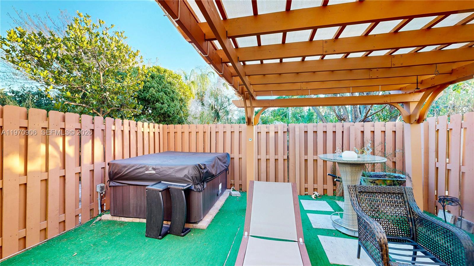 KENDALL ASSEMBLAGE SOUTH - Residential